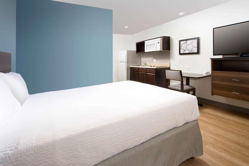 Woodspring Suites Провиденс Номер фото