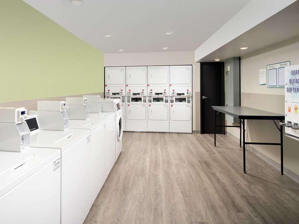 Woodspring Suites Провиденс Удобства фото