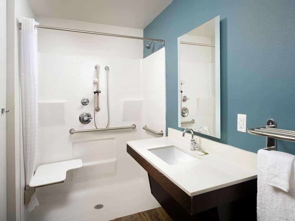 Woodspring Suites Провиденс Номер фото